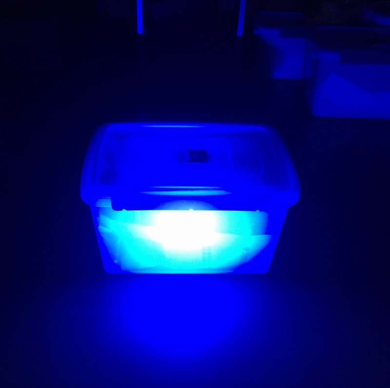 Jaxman U1c   Nichia UV LED , 365nm 18650 ..